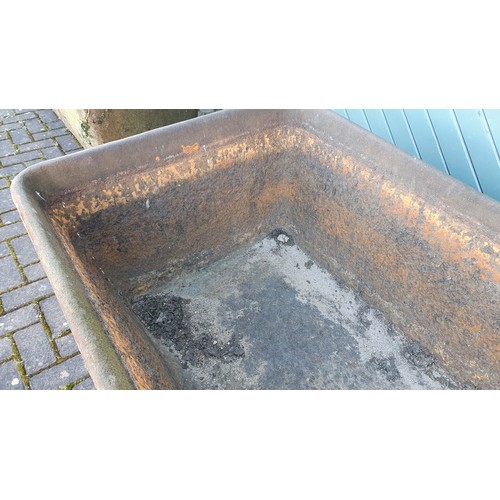 244 - A Victorian impressive cast iron bath/tough, 370 x 97 x 50 cm. 60cm bottom 
PLEASE NOTE THIS IS VERY... 