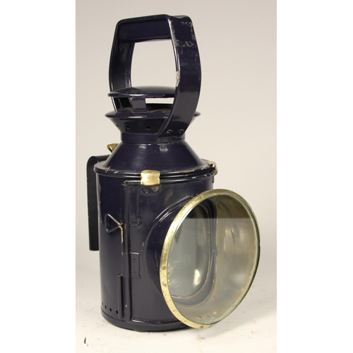 197 - A B.R (E) 3 aspect hand lamp, complete with burner