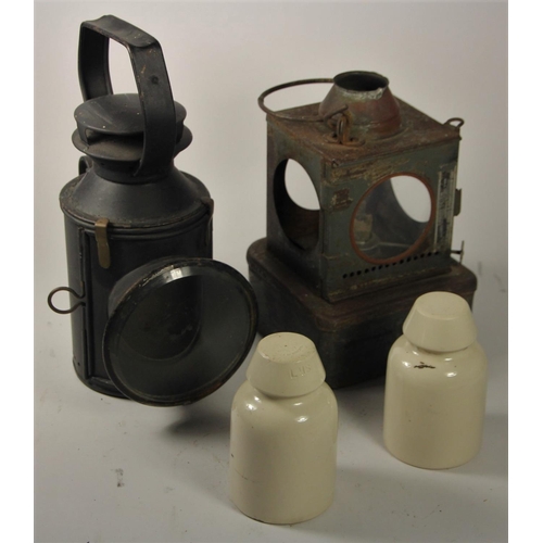 220 - A B.R(S) 3 aspect handlamp with no glasses or burners together with a B.R(E) signal lamp with burner... 