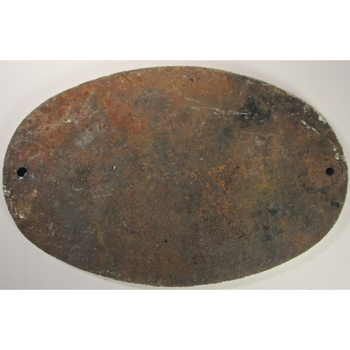 240 - A cast-iron oval bridgeplate B.R.96