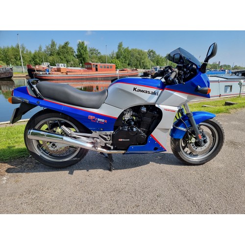 1985 Kawasaki GP Z900R, 908cc. Registration number B363 RRT (non 