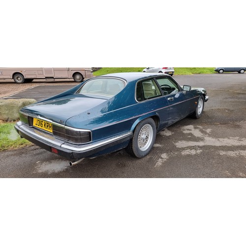 524 - 1991 Jaguar XJS Coupe, 3980 cc. Registration number J316 KRH. Chassis number SAJJNAED3EK180597. Engi... 