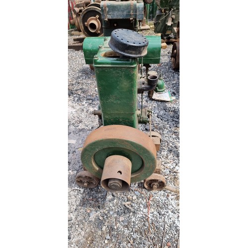 136 - A Lister D309 spec 13D stationary engine, number 106406, 1.5hp, mounted on wheels