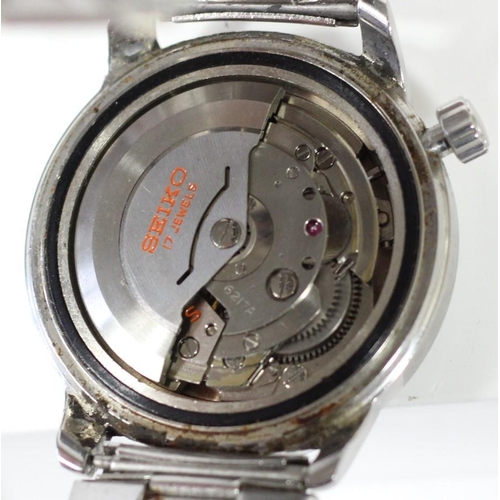 45 - Seiko, a stainless steel Tokyo Olympic World Time Automatic Diashock wristwatch, ref. 6217-7000, c.1... 