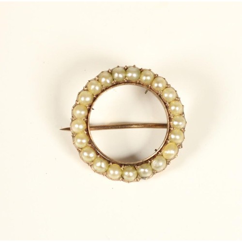 89 - A Victorian rose gold hoop brooch, set with half pearls, diameter 23mm, 4gm