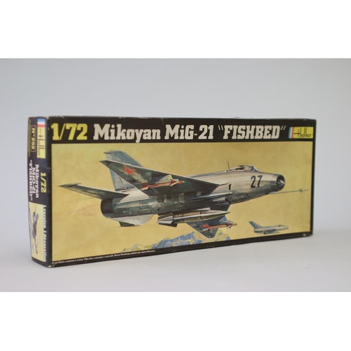 110 - Seven Heller aircraft 1/72 model kits, to include : 

Saab J.32 Lansen
Potez 540
AMD Mirage 2000
L.T... 