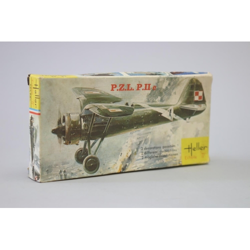 112 - Seven Heller aircraft 1/72 model kits, to include : 

Curtis 75.A3
Mureaux M117
Dewoitine 501
Morane... 