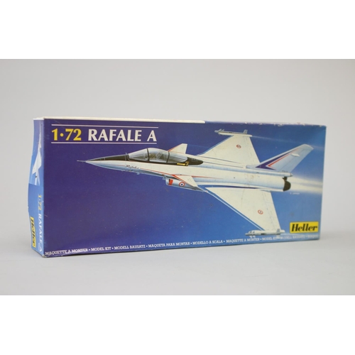 113 - Seven Heller aircraft 1/72 model kits, to include : 

Bloch 174
Potez 63-II
Leo 451
Mirage III
Liore... 