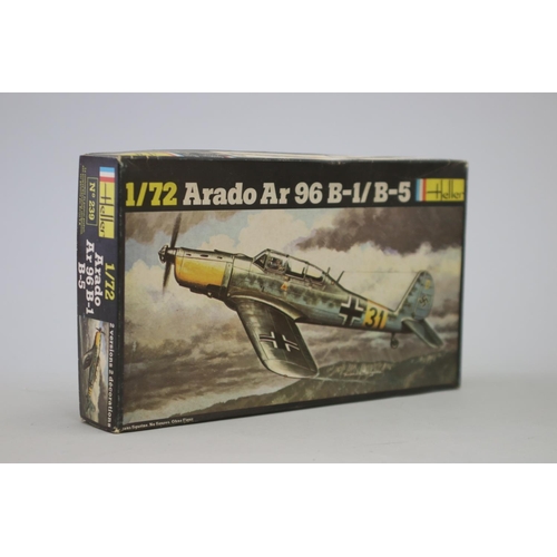 114 - Seven Heller aircraft 1/72 model kits, to include : 

Curtiss SBC.4 Helldiver/Cleveland I
SA 316-319... 