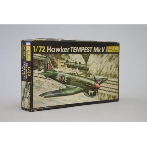 114 - Seven Heller aircraft 1/72 model kits, to include : 

Curtiss SBC.4 Helldiver/Cleveland I
SA 316-319... 