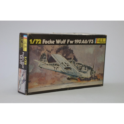 115 - Seven Heller aircraft 1/72 model kits, to include : 

De Havilland FB.5 Vampire
Nieuport Delage NiD ... 