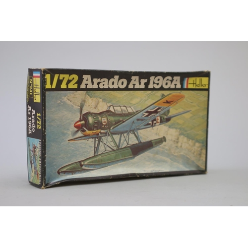 115 - Seven Heller aircraft 1/72 model kits, to include : 

De Havilland FB.5 Vampire
Nieuport Delage NiD ... 