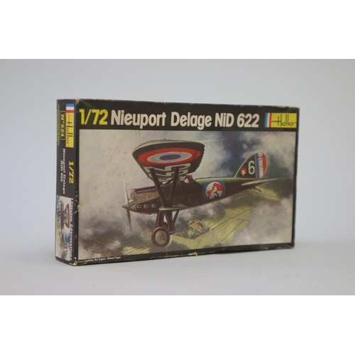 115 - Seven Heller aircraft 1/72 model kits, to include : 

De Havilland FB.5 Vampire
Nieuport Delage NiD ... 