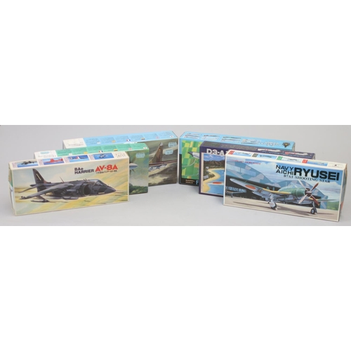 119 - Six Fujimi aircraft 1/72 model kits, to include : 

MiG29 Fulclum German MiG
Spitfire F.R.Mk14E 