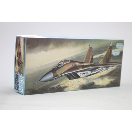 119 - Six Fujimi aircraft 1/72 model kits, to include : 

MiG29 Fulclum German MiG
Spitfire F.R.Mk14E 