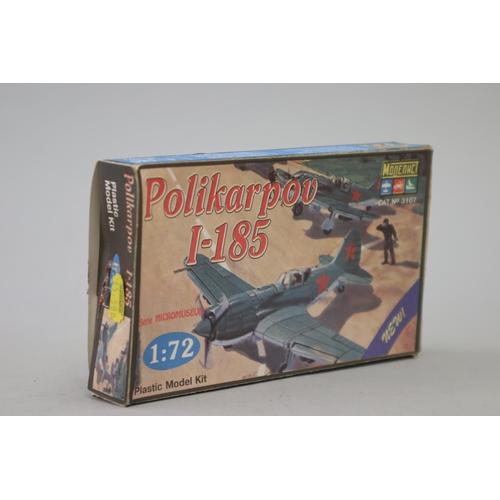 Twelve European made 1/72 model aircraft kits, from brands