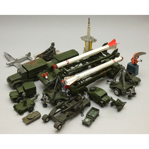 221 - A collection of die-cast military vehicles to include - Dinky Armoured Command Vehicle, Field Artill... 