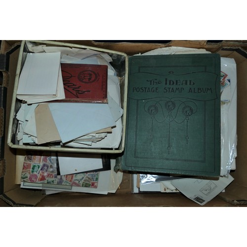 306 - A large collection of stamps, to include albums and stockbooks, and hundreds of loose (7)