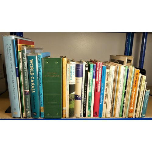 347 - A collection of over 20 nautical themed books to include, Narrow Boats at Work, Canals in Towns, The... 