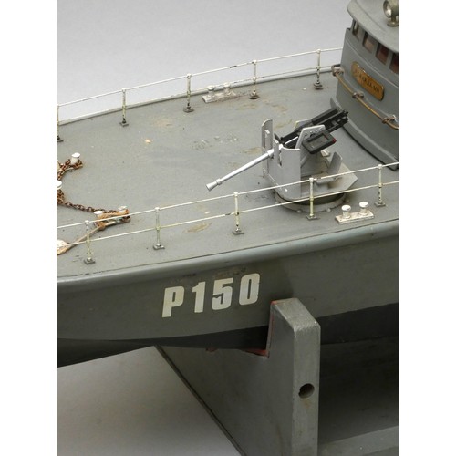 371 - A Vosper Perkasa P150 static model, 93cm, and two other static model boats, 90cm and 61cm (3).