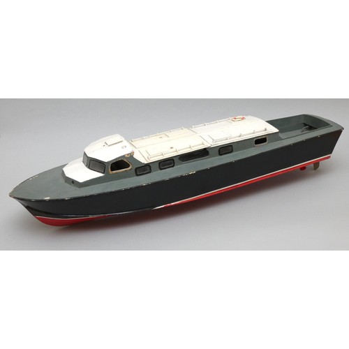 371 - A Vosper Perkasa P150 static model, 93cm, and two other static model boats, 90cm and 61cm (3).