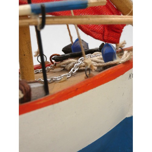 374 - A static model of tea clipper Garnet Hill of Glasgow, 49cm and a modern Greek fishing boat, 30cm.
Ga... 