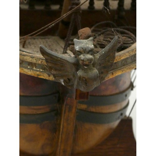 375 - A static model of an Elizabethan galleon, 56cm.