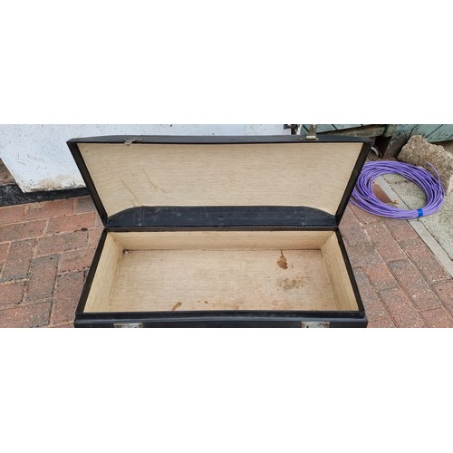 130 - A vintage car trunk, with hinged cover, base 45 x 80 x 28cm