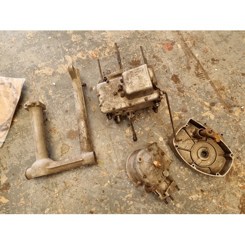 175 - Velocette LE shaft and gearbox parts, together with Harley-Davidson NOS oil pan, part number 26071-9... 