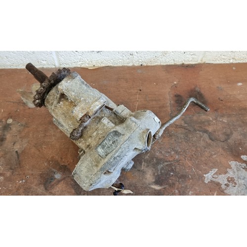 177 - An unknown gearbox, serial number 6B5J54