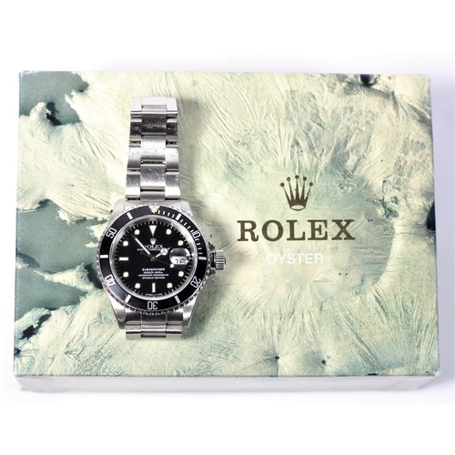 45 - Rolex, Submariner,  a stainless steel automatic with date wristwatch, Ref. 16610, circa 1992, moveme... 