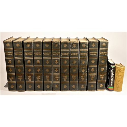 168 - Encyclopedia Britannica. 1957. 24 volumes with 39 dictionaries, medical and art reference books. (63... 