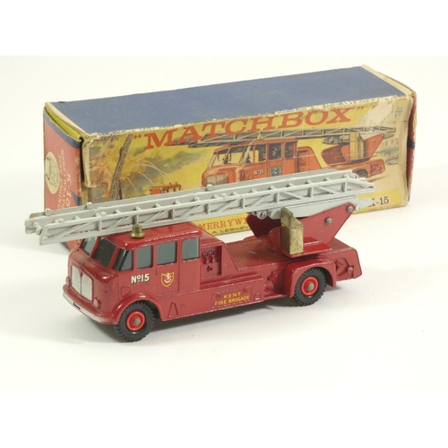 84 - A 'Matchbox' series Lesney NoK-15 King size Merryweather Fire Engine, playworn, original box