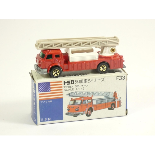 85 - A Tomica NoF33 American Ladder Chief (1:143 scale), original box, together with a Texaco Fire-Chief ... 