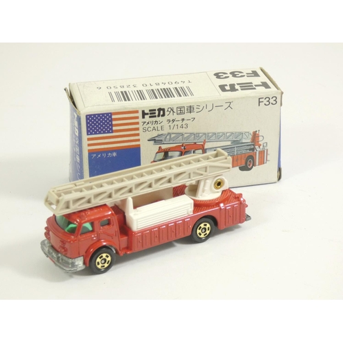 85 - A Tomica NoF33 American Ladder Chief (1:143 scale), original box, together with a Texaco Fire-Chief ... 