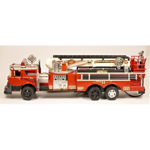 New bright remote control cheap fire truck