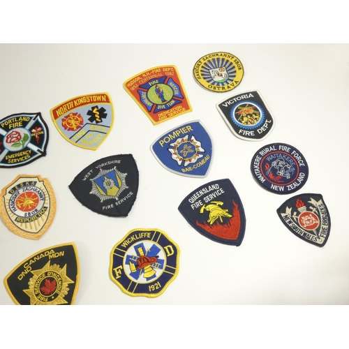 100 - A collection of thirty one Emergency Service patches, consisting mainly of American Fire Departments