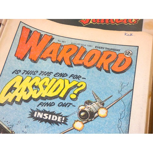 166 - A collection of over 190 issues of Warlord comic, 1980 through 1985