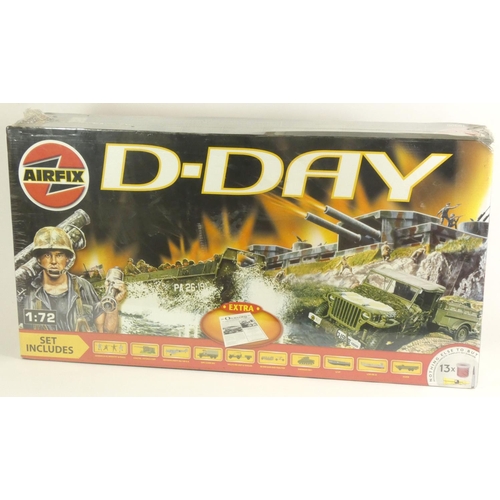 186 - Airfix WW2 D-DAY Set 1/72 Scale Model Kit, sealed and original box