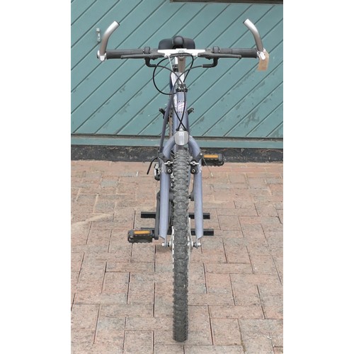 An Apollo Aerotec 5600 bike, with 26 inch wheels, 18 gears and 22 inch