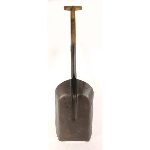 92 - A G.W.R coal shovel stamped 1945