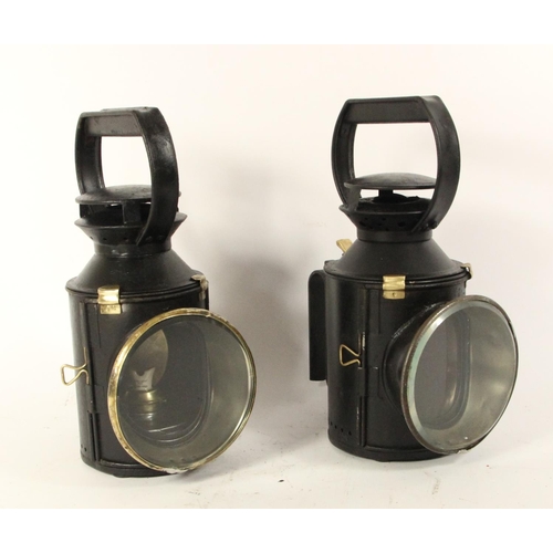 154 - A pair of B.R(W) hand lamps with burners