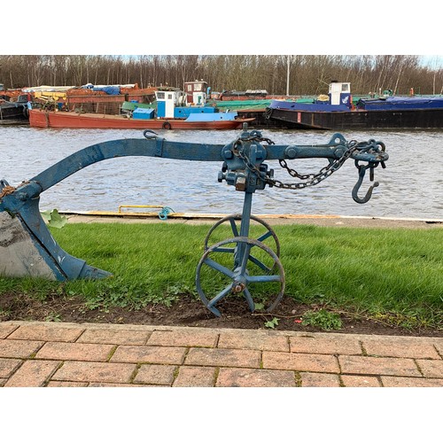 5 - A plough, single axle gauge wheels, single share, dual handles, cast iron, blue, 330cm