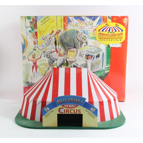 81 - A Lledo Helter Skelter (FGF1002) limited edition, 4035 of 6300, certificate and original box, togeth... 