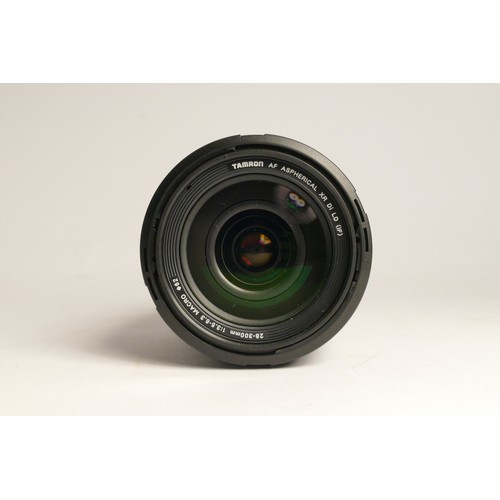 107 - A Tamron AF 28-300mm F/3.5-6.3 XR Di LD Aspherical (IF) zoom lens, Nikon fit, rear cap and lens hood... 