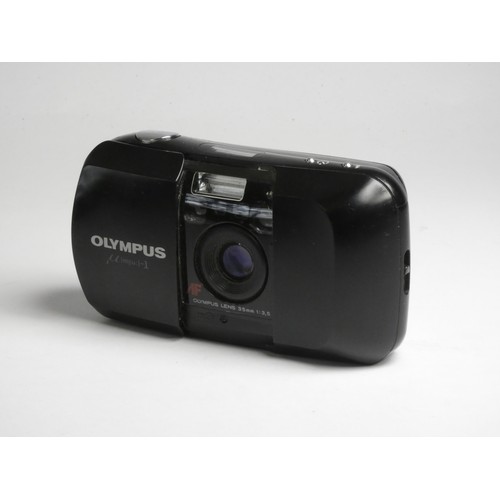 109 - An Olympus MJU1 compact camera, with a 35mm f3.5 lens