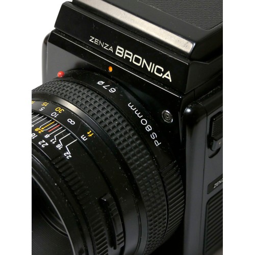 115 - A Bronica SQ-Ai medium format film camera (serial number of body - 1523872), with winding crank, wai... 