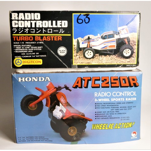 181 - A Shinsei Honda ATC250R radio control 3-whell sports racers, original box and manual, together with ... 