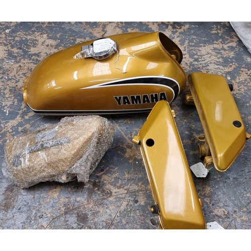 219 - Ac.1973/4 Yamaha CT3/DT1 petrol tank, and three side panels, resprayed