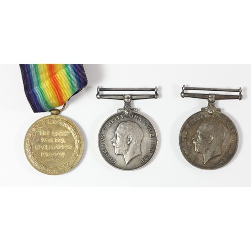 279 - WWI War awarded to 1843 Pte W Clarey, South Lancs Reg and 4488 Pte A Curt, West Yorks Reg together w... 